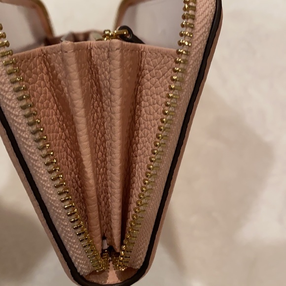 Tory Burch MultiZip Continental Wallet - Picture 8 of 9